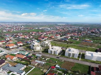 Corp A - 2 camere, parter, S.C. 61.75mp + 38.18mp terasa, Felix Estate