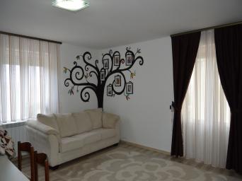 Apartament central 3 camere + birou zona Dealul Ciuperca