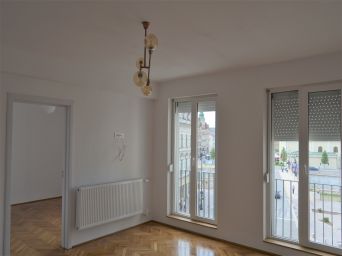 Apartament 4 camere ultracentral Piata Ferdinand