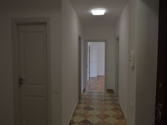 Apartament 4 camere ultracentral Piata Ferdinand