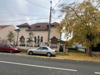 Reședință de patrimoniu de vânzare – zona centrală Oradea, România
