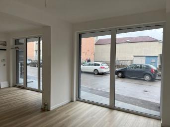 Spatiu comercial nou, 45.5mp utili, zona Piata Decebal