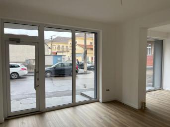 Spatiu comercial nou, 45.5mp utili, zona Piata Decebal